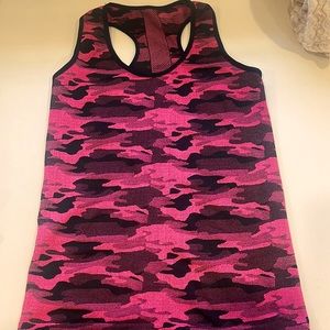 Women’s athletic tank top